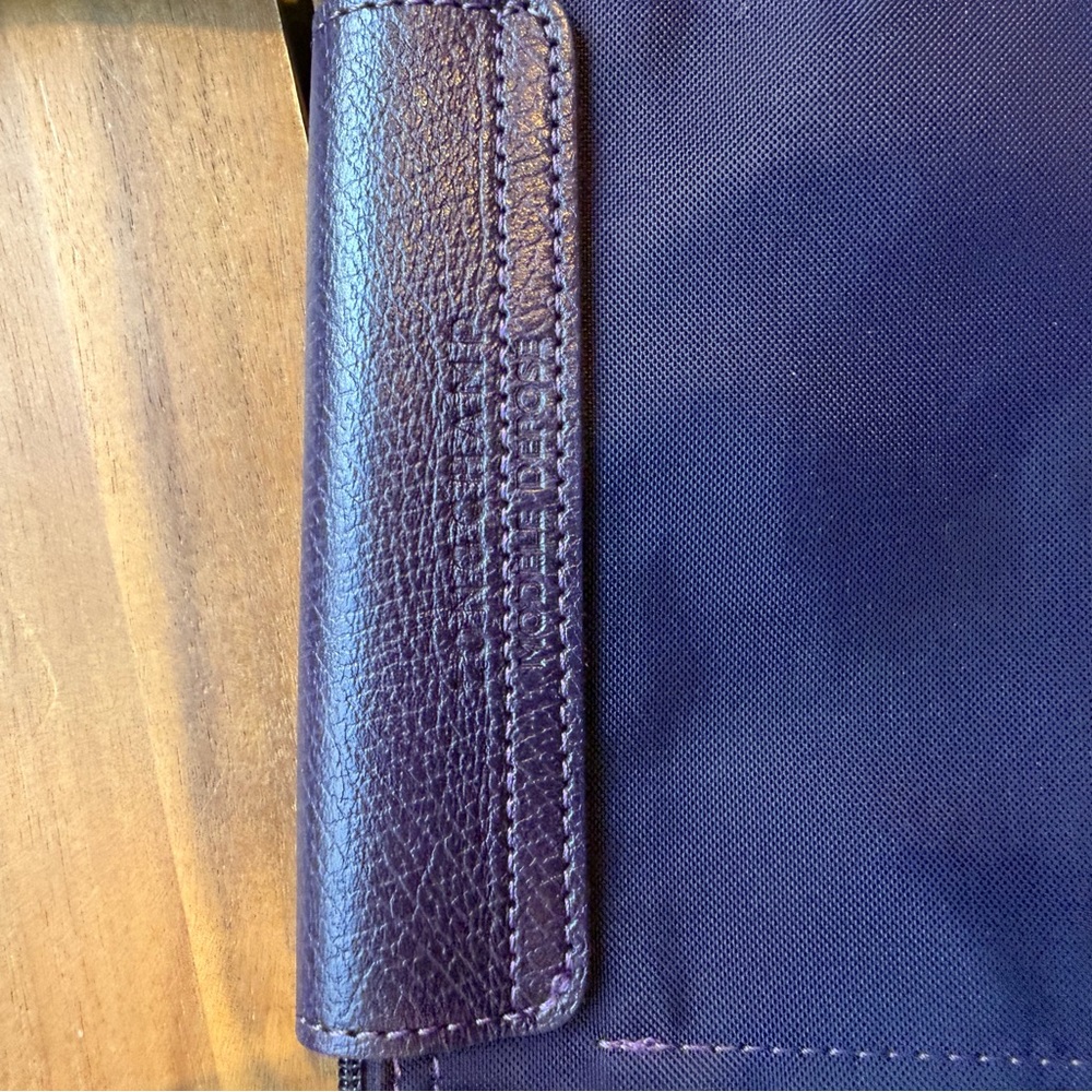 Purple on Purple Longchamp Tote Bag Medium - Picture 6 of 10